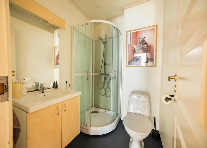 Family-friendly Spacious 4br Near Downtown & Ocean Apartment