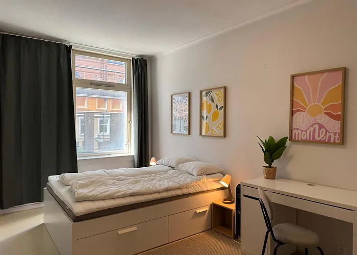 Family-friendly Spacious 4br Near Downtown & Ocean Leilighet *